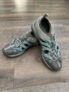 Chaco Women's Sport Shoe